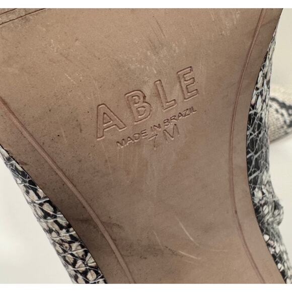 ABLE Celina Leather Snakeskin Block Heel Bootie Ankle Boots Size 7 - Picture 8 of 9